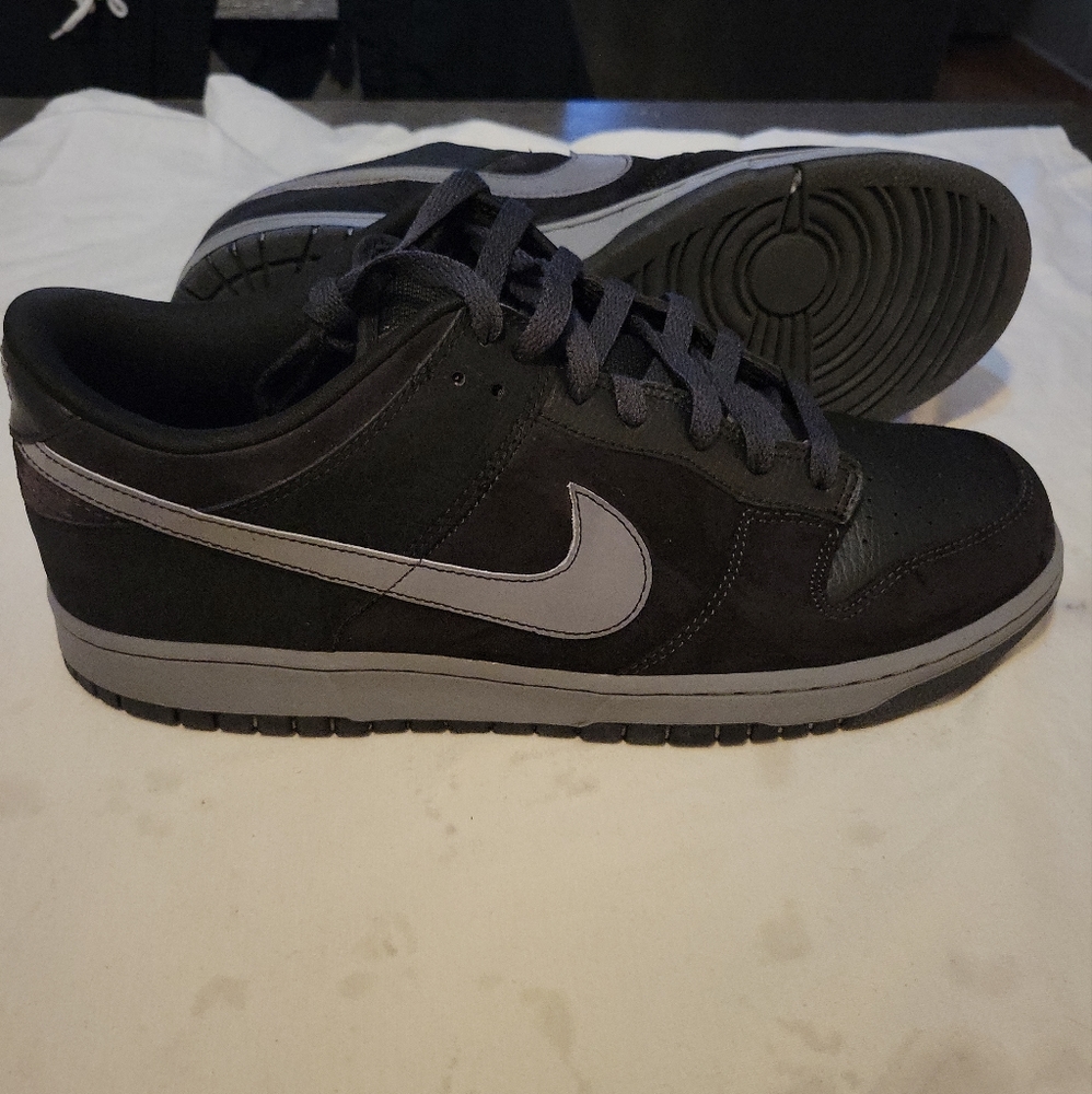 NIKE 6.0 Skateboard SB Dunk Low Black Gray Suede Men's US 13 2007 314142-002